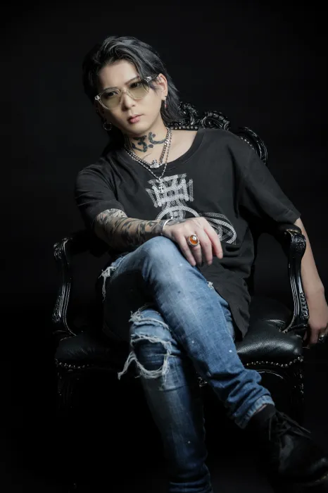 琥珀の写真 - AXLRIZEのイケメンホスト