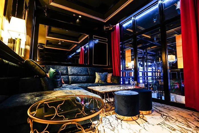 CLUB Raphaelの店内・ホスト写真_8
