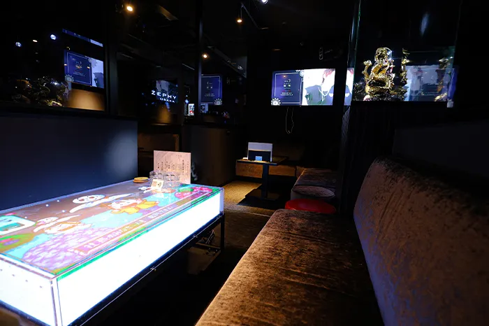 CLUB ZEPHYRの店内・ホスト写真_3