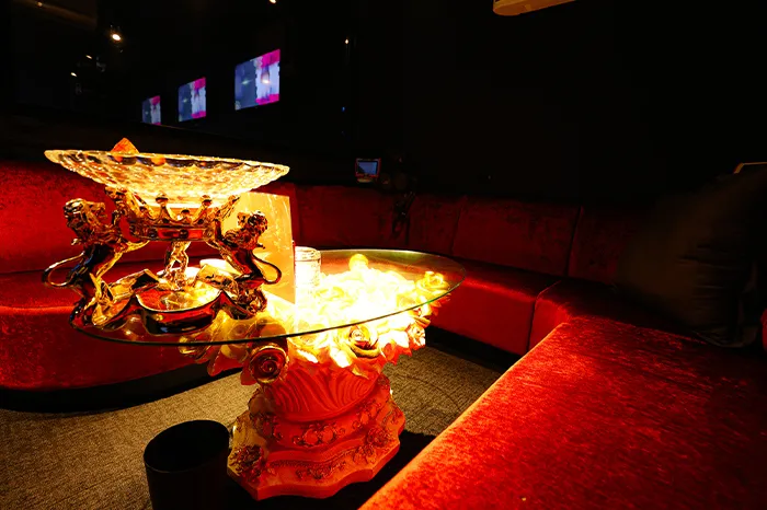 CLUB ZEPHYRの店内・ホスト写真_5